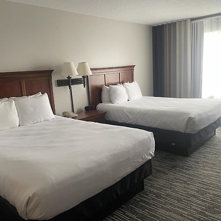 Harmony Inn & Suites Fort Dodge Εξωτερικό φωτογραφία