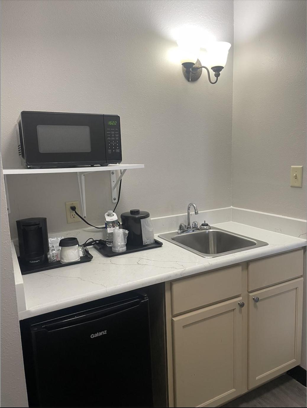 Harmony Inn & Suites Fort Dodge Εξωτερικό φωτογραφία