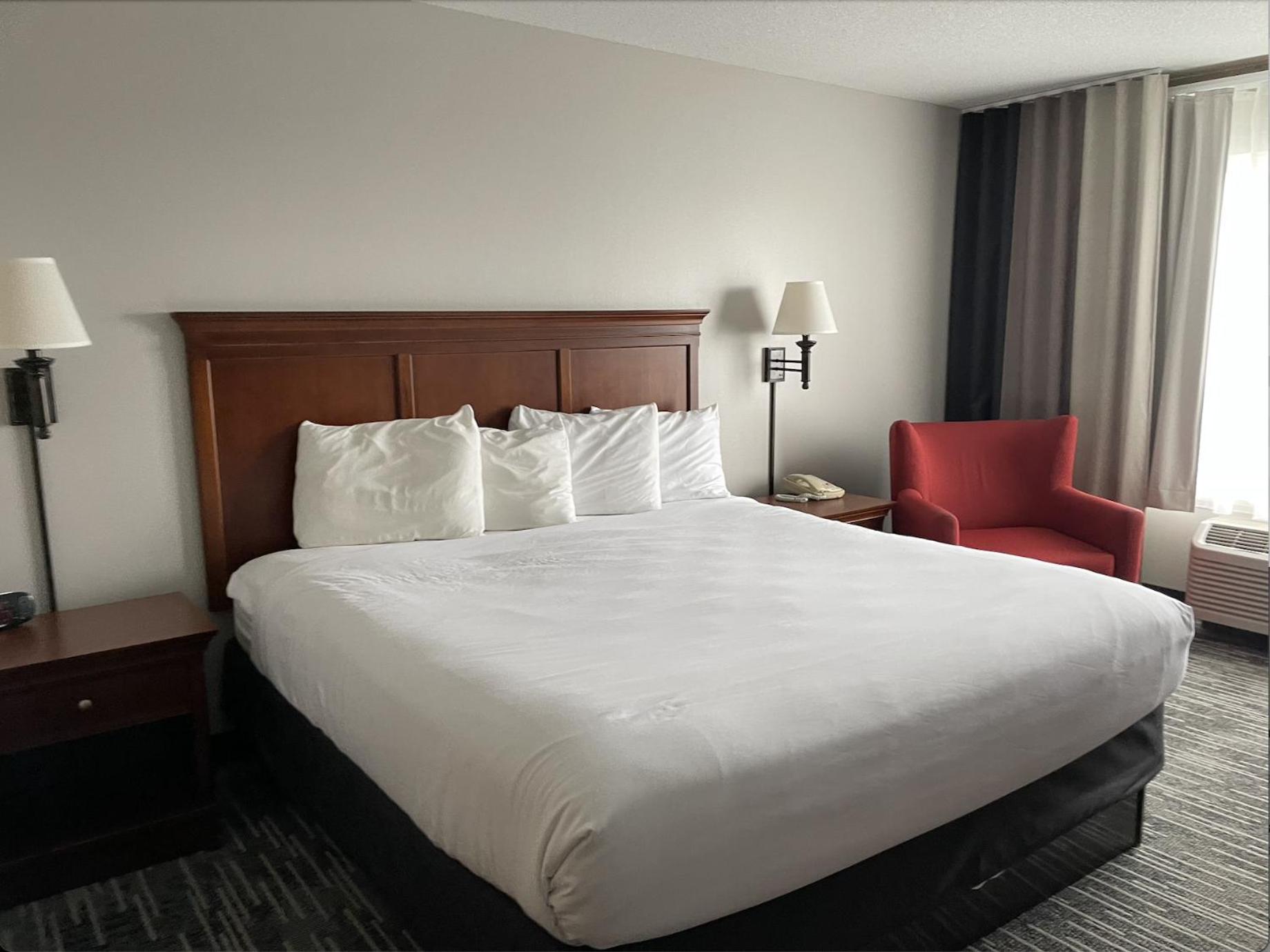 Harmony Inn & Suites Fort Dodge Εξωτερικό φωτογραφία