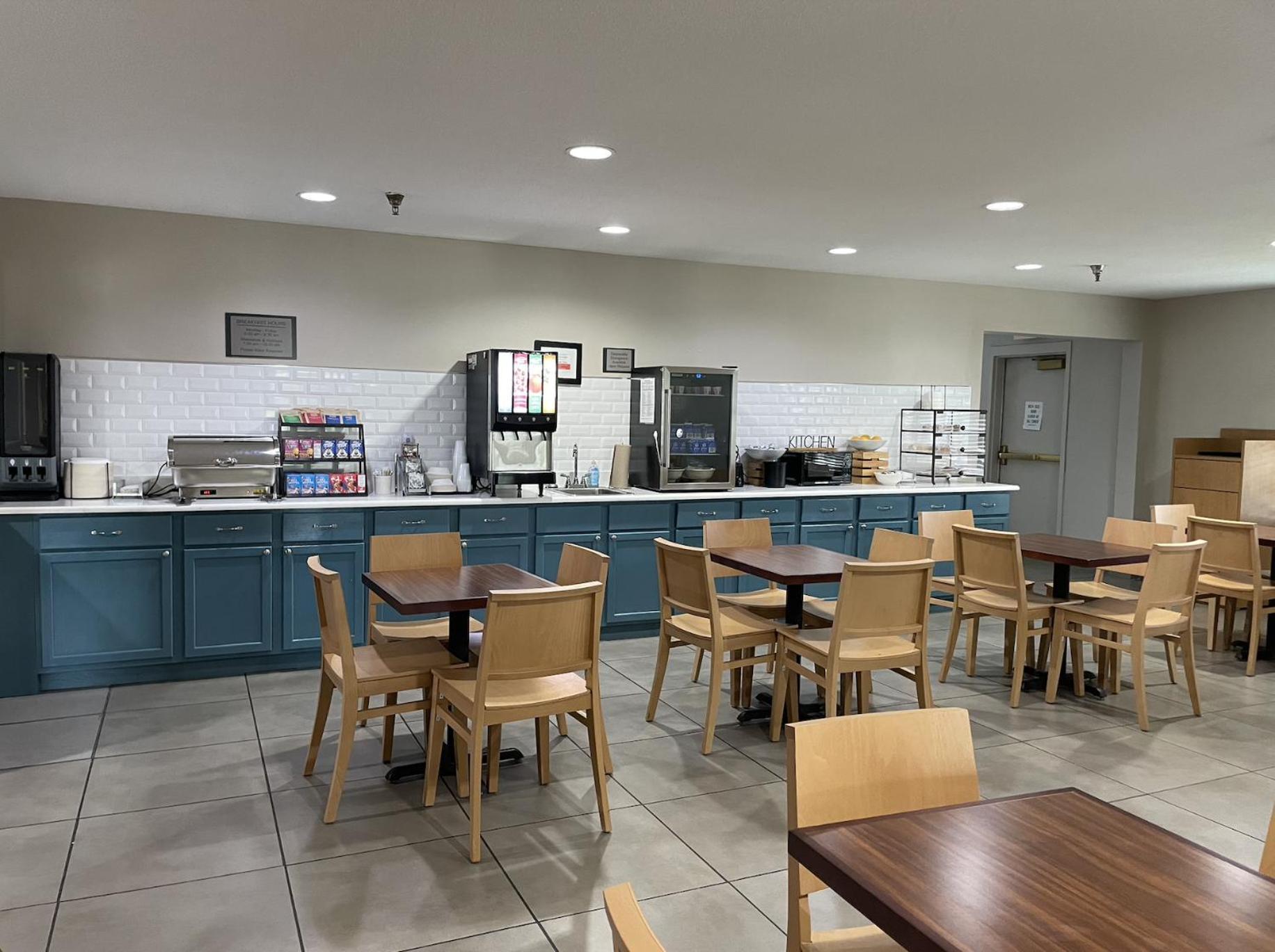 Harmony Inn & Suites Fort Dodge Εξωτερικό φωτογραφία